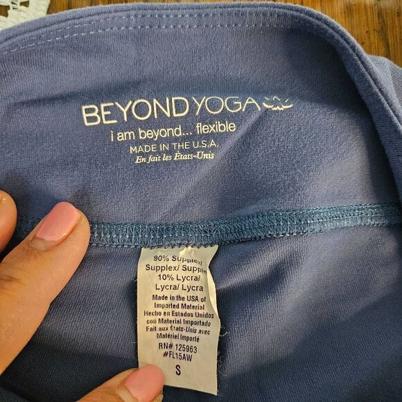 Beyond yoga leggings - Picture 3 of 6